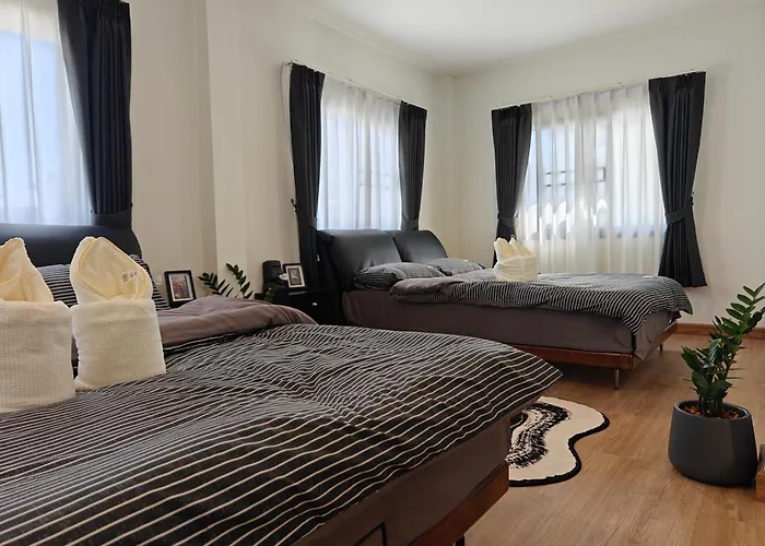 Thonglor 4-story Modern Art Free Wifi Netflix Bangkok