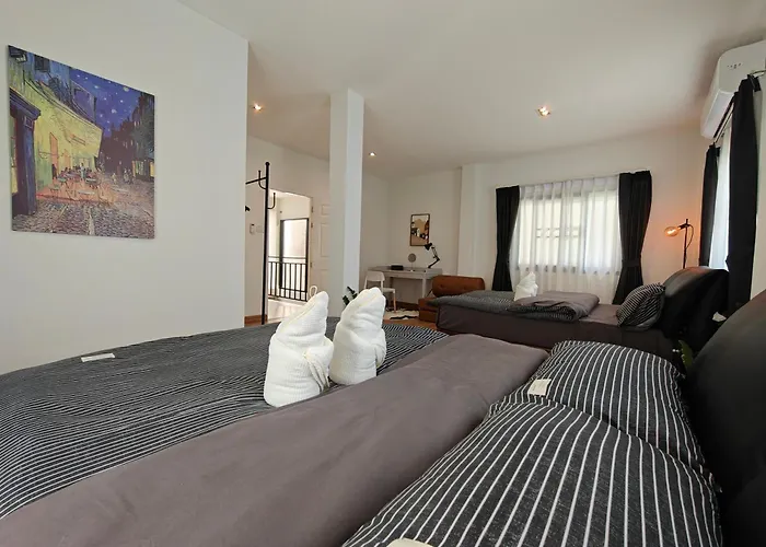 Villa Thonglor 4-story Modern Art Free Wifi Netflix