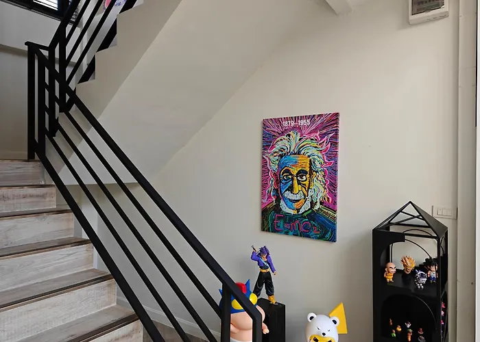 Thonglor 4-story Modern Art Free Wifi Netflix Bangkok
