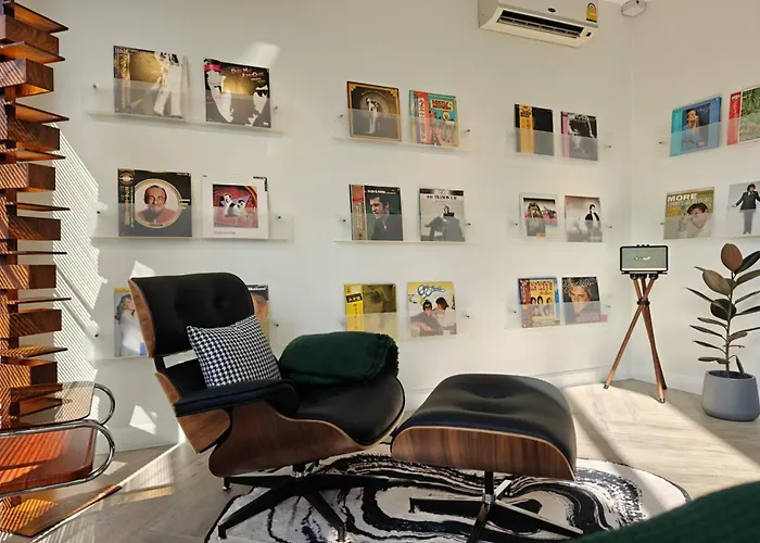 Thonglor 4-story Modern Art Free Wifi Netflix فيلة *