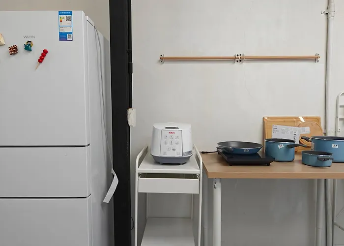 Thonglor 4-story Modern Art Free Wifi Netflix Villa
